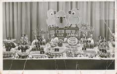 711915 Reclameprentbriefkaart van C. Jamin, Koek, Banket, Chocolade en Suikerwerk, Rotterdam, met een foto van een ...